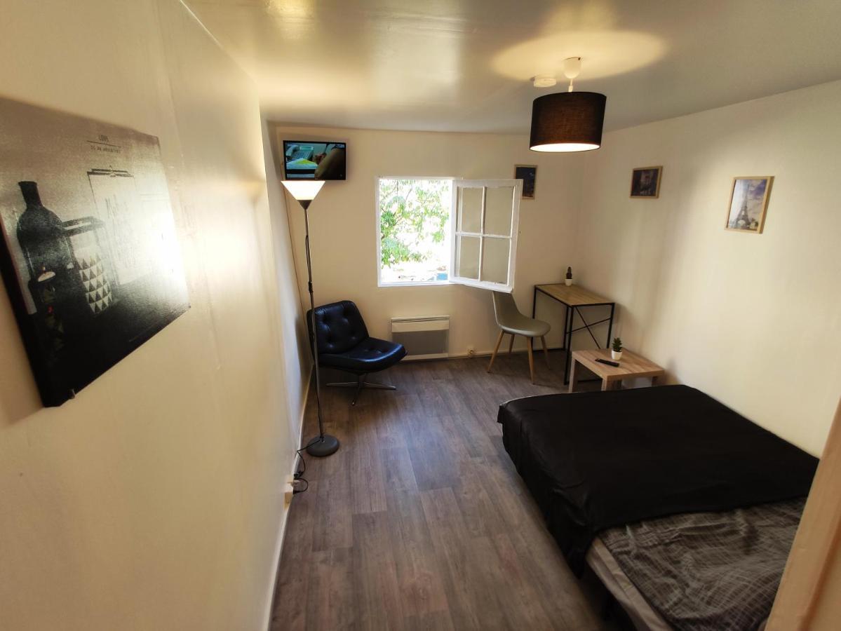 Studio Hypercentre A 2 Pas De La Gare Appart N°2 Agen Exteriör bild